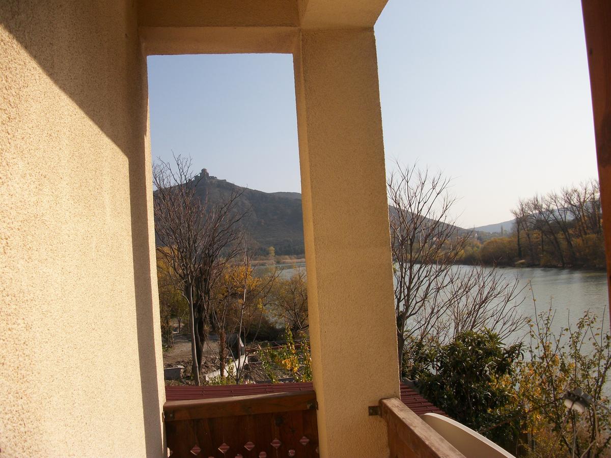 Villa Piano Mtsʼkhetʼa Exteriör bild
